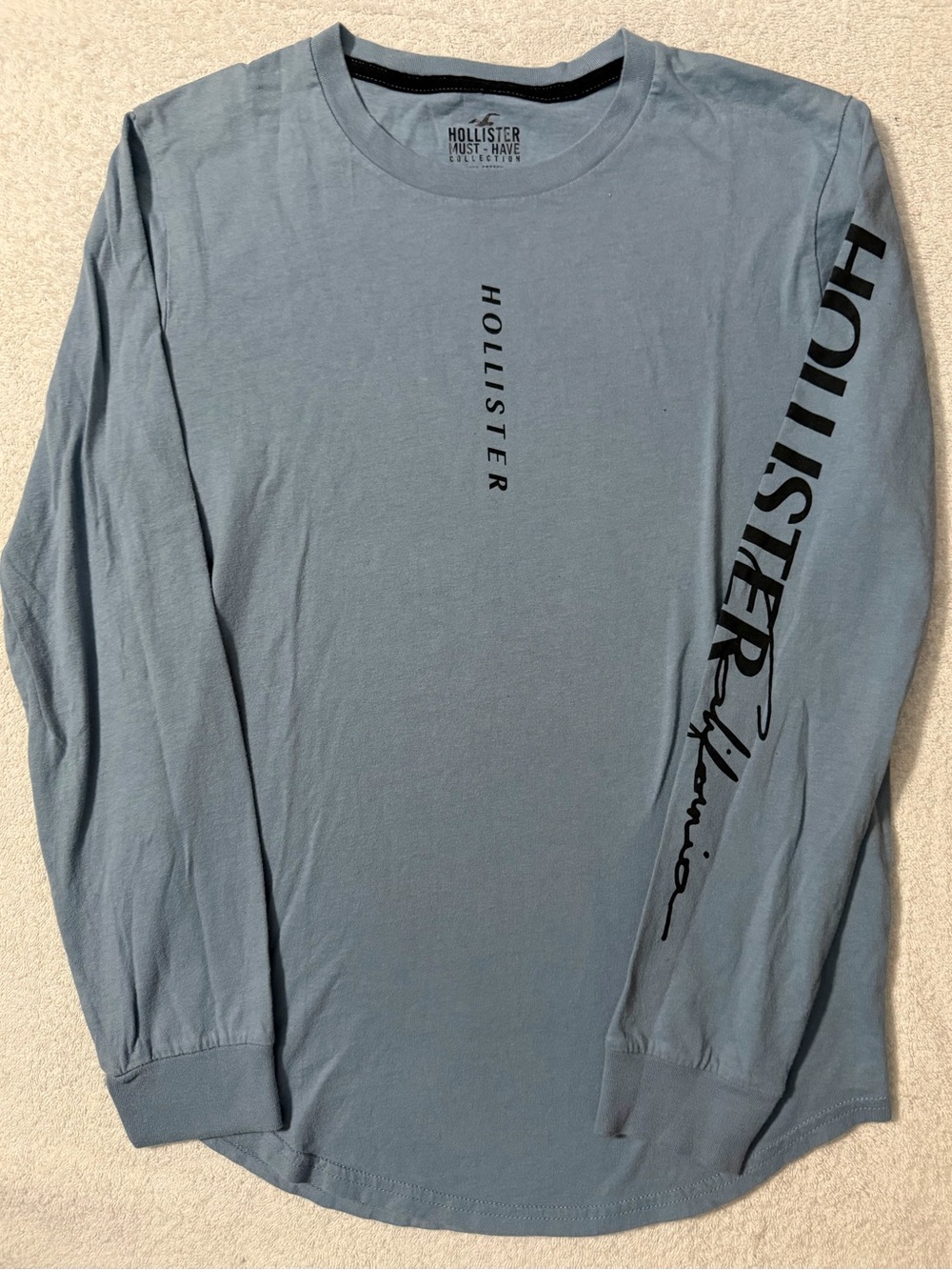 Hollister Must Have Collection Long Sleeve Crewneck Dusty Blue